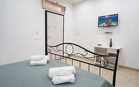 Saverio's apartment